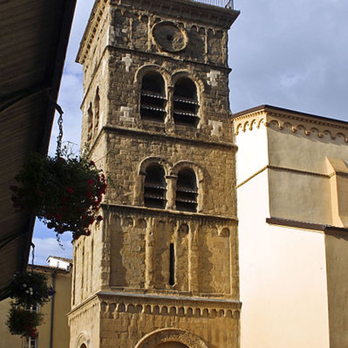 Photo de Église Saint-Jean-Baptiste de Valence