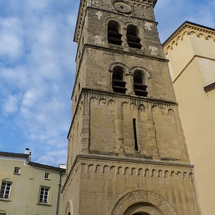 Photo de Église Saint-Jean-Baptiste de Valence