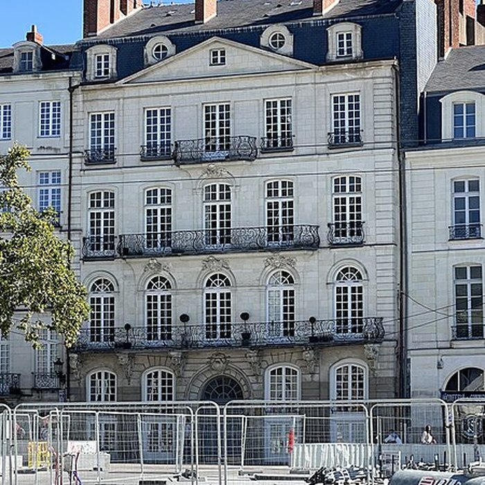 Photo de Immeuble dit le Temple du Goût