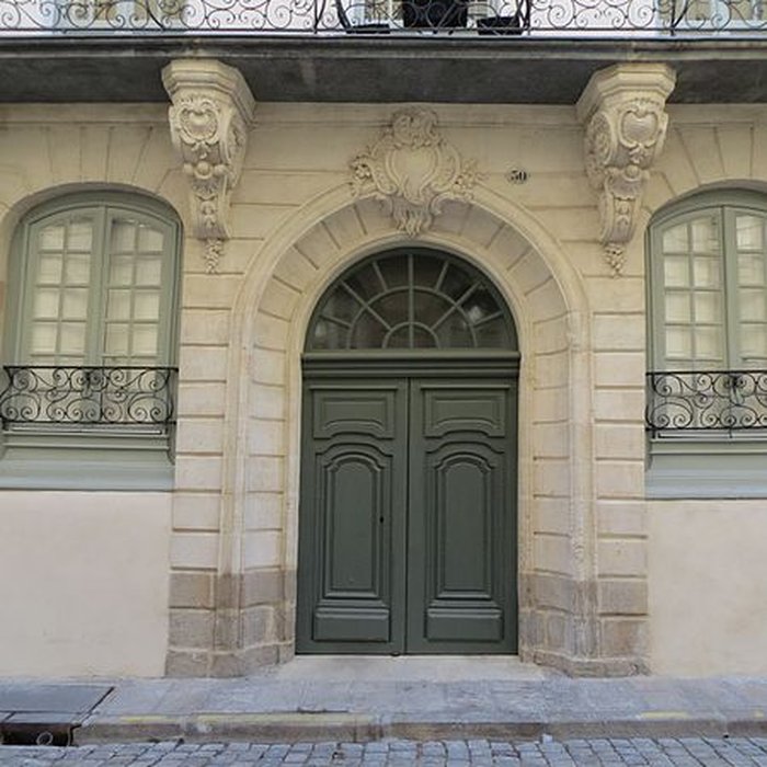 Photo de Immeuble dit le Temple du Goût