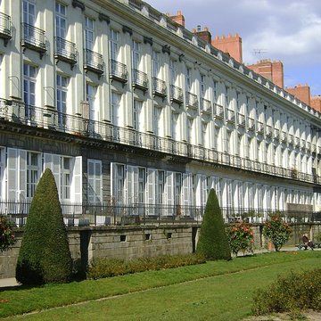 Immeuble sur Cours Cambronne
