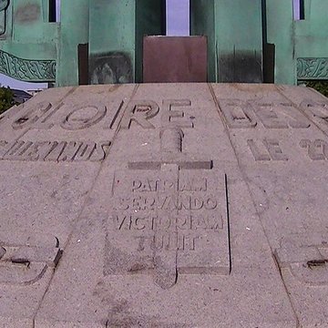 Monument aux Cinquante Otages