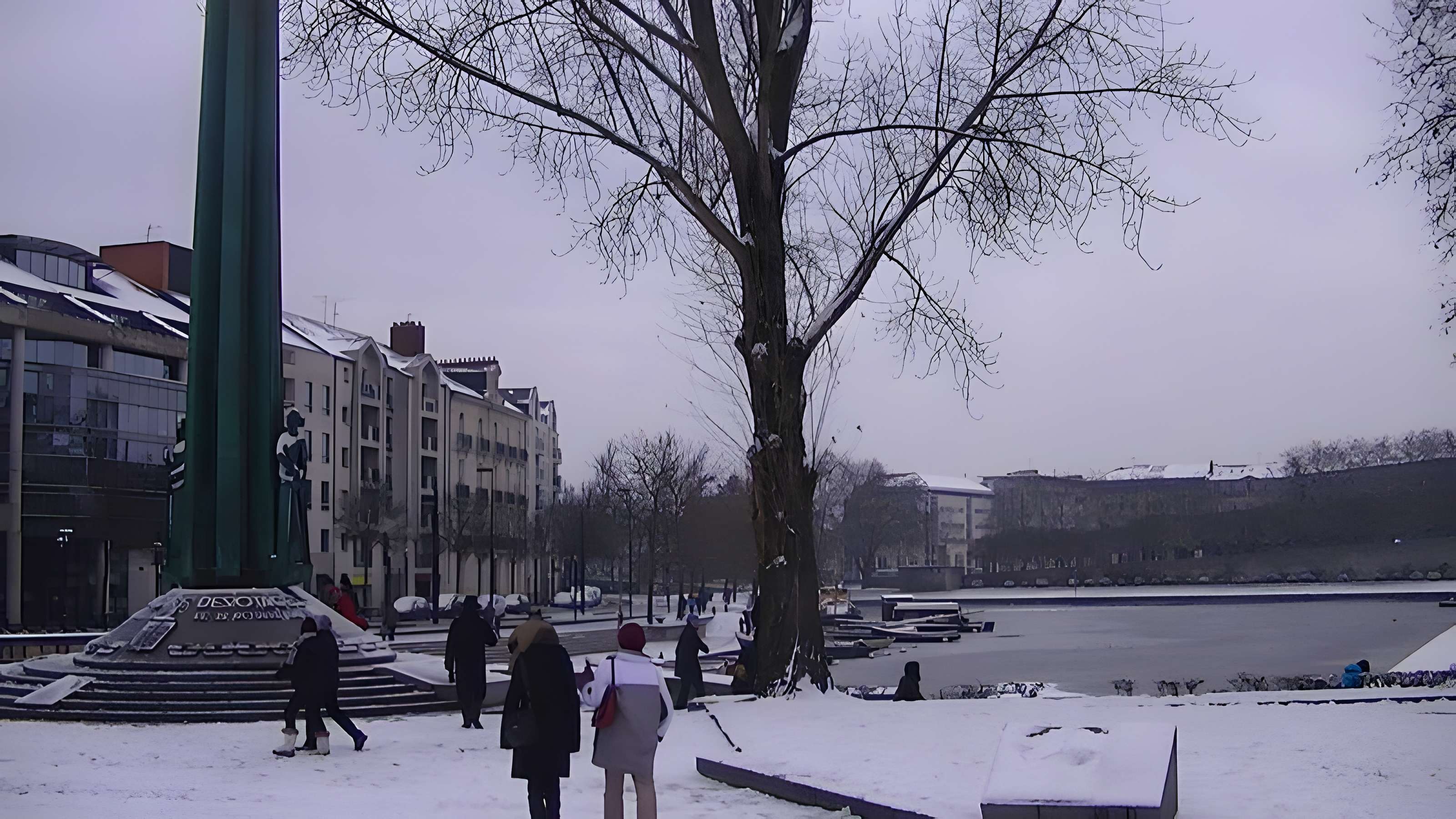 Monument aux Cinquante Otages