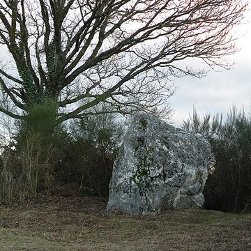 Menhir de Couëbrac