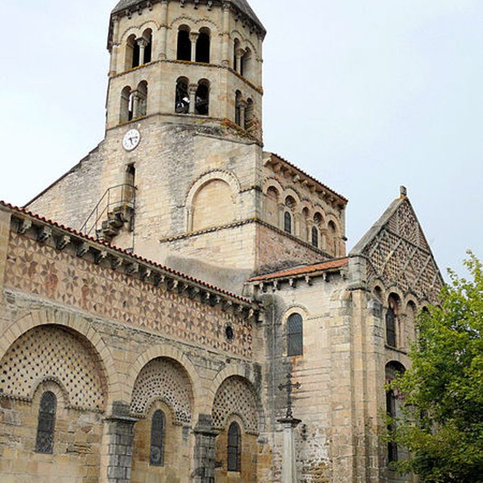 Photo de Église Saint-Julien de Chauriat