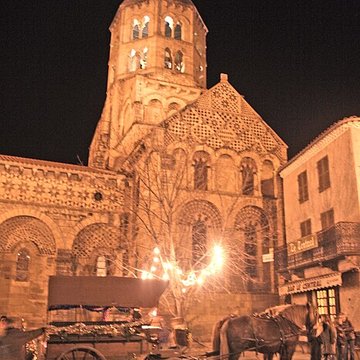 Église Saint-Julien de Chauriat