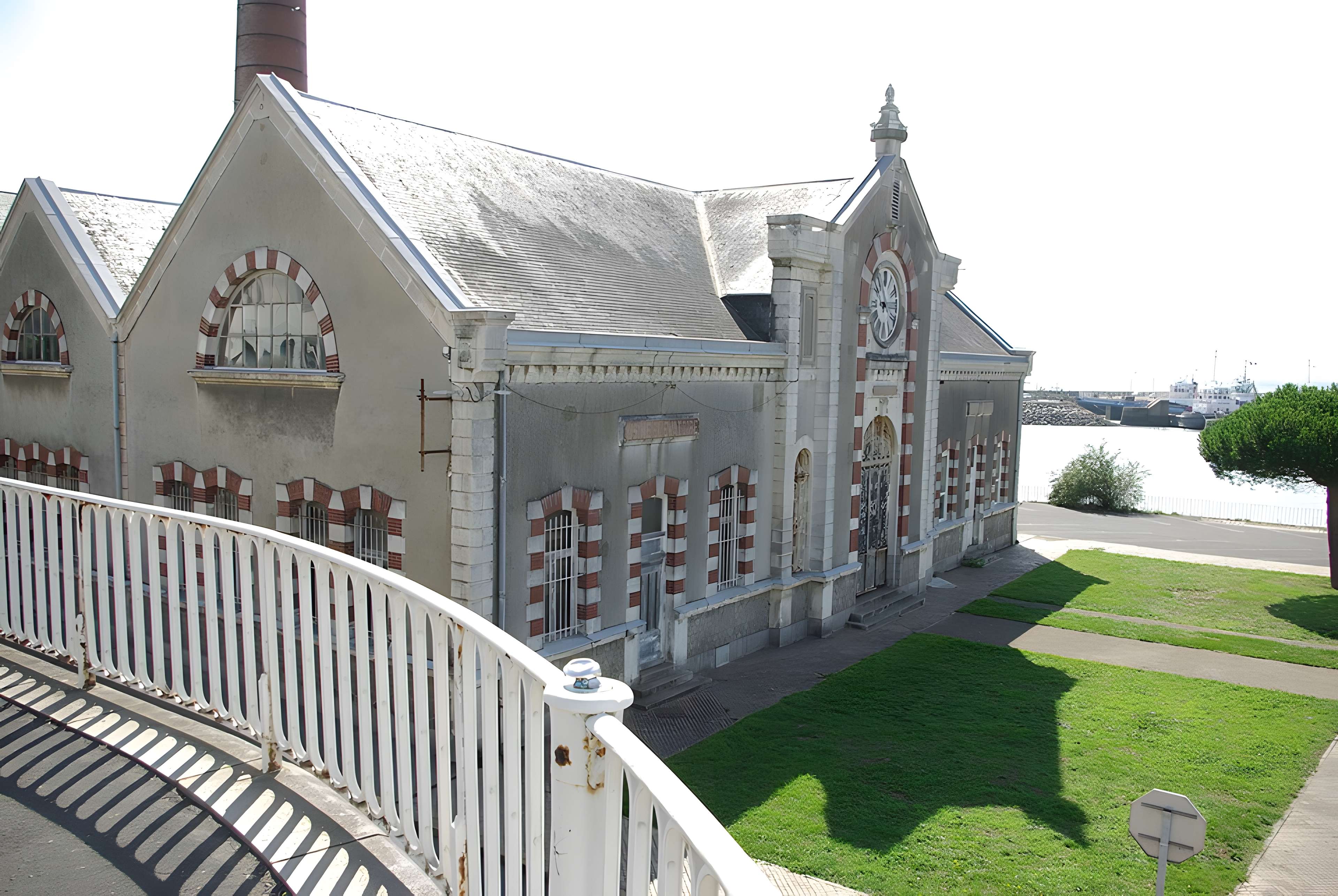 Usine élévatoire portuaire