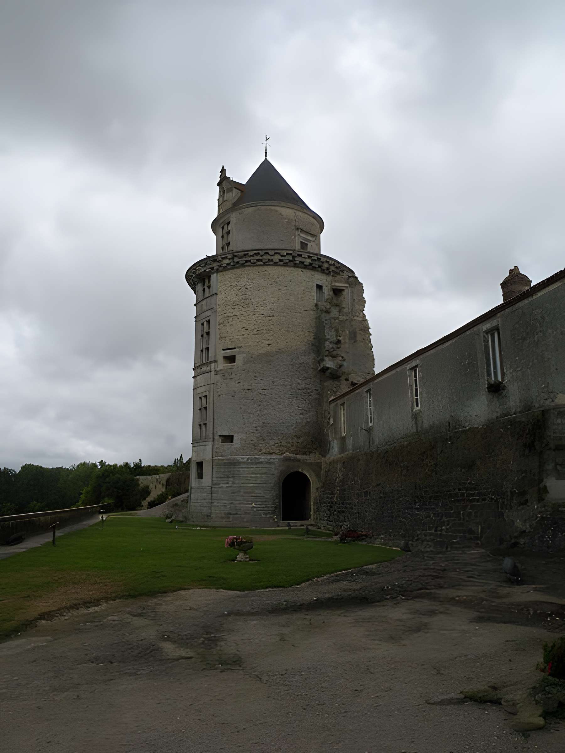 Château d'Apremont