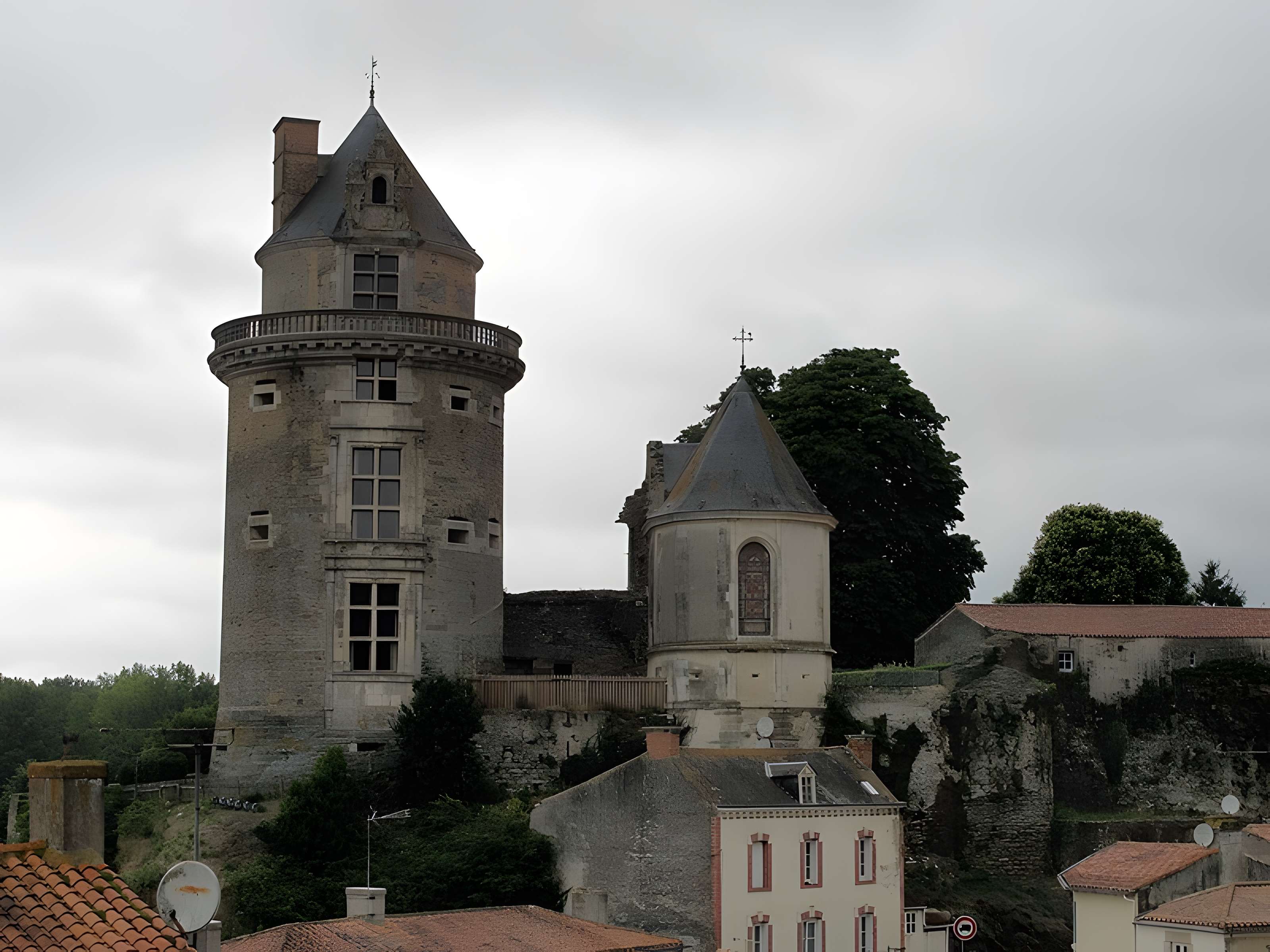 Château d'Apremont