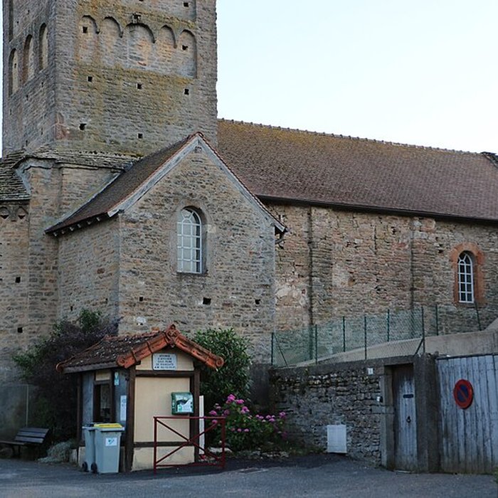 Photo de Église Saint-Julien de Donzy-le-Pertuis