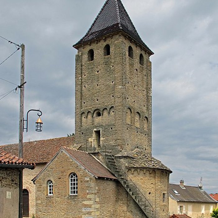 Photo de Église Saint-Julien de Donzy-le-Pertuis