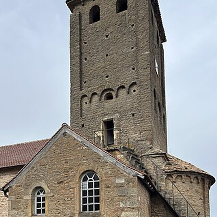 Photo de Église Saint-Julien de Donzy-le-Pertuis