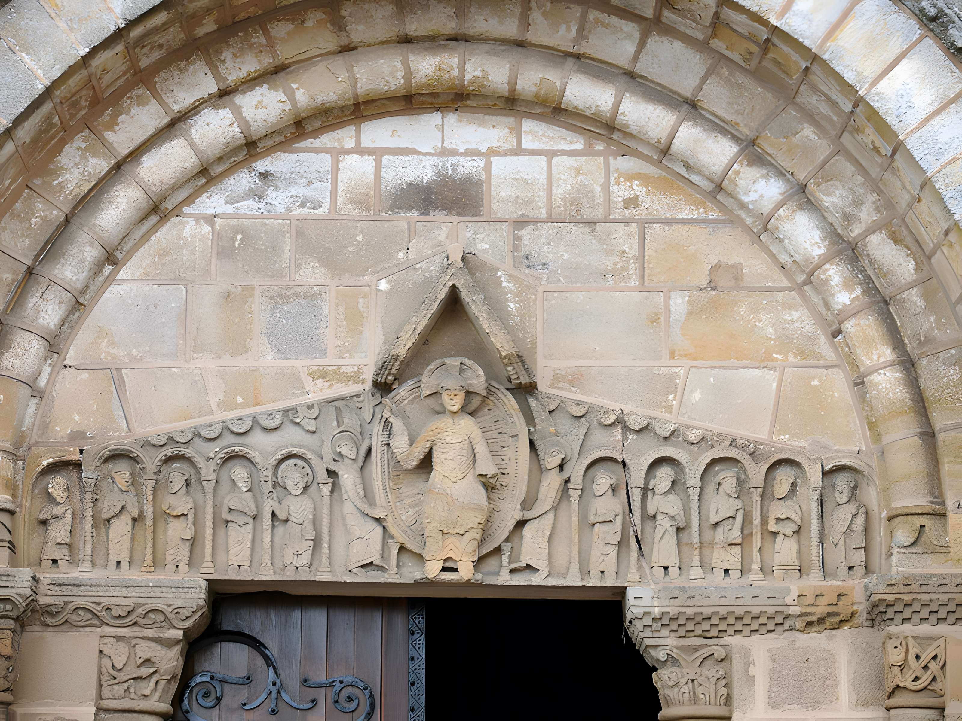 Église Saint-Julien de Meillers