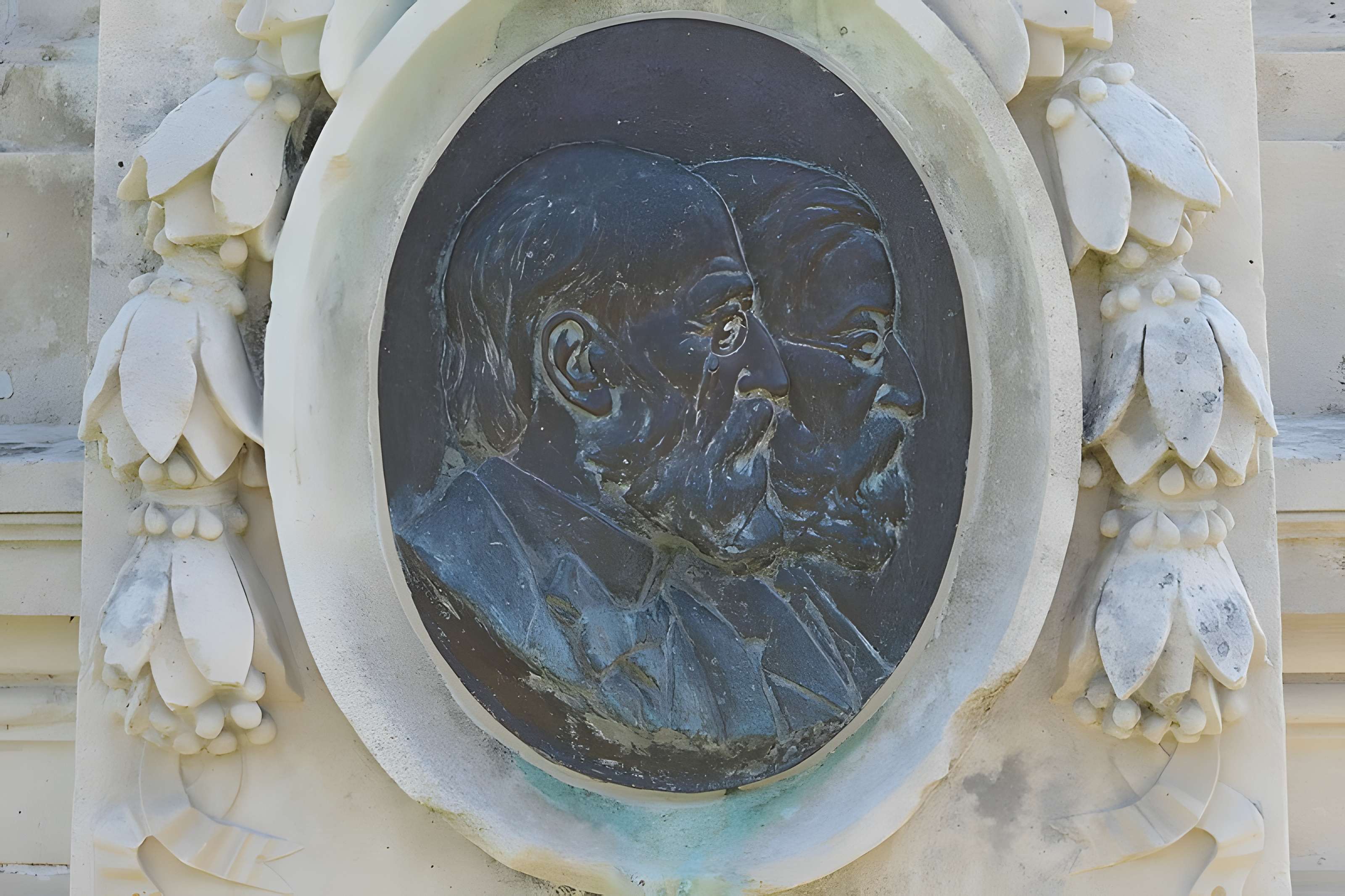 Monument de Frédéric Bapterosses