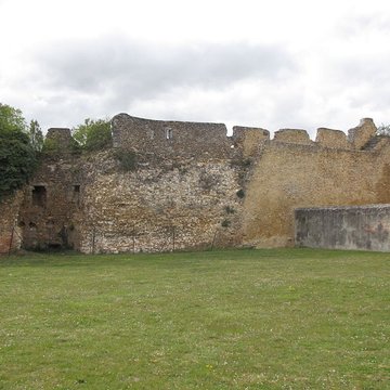 Ruines de lancien château