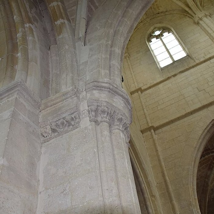 Photo de Église Saint-Julien de Royaucourt-et-Chailvet