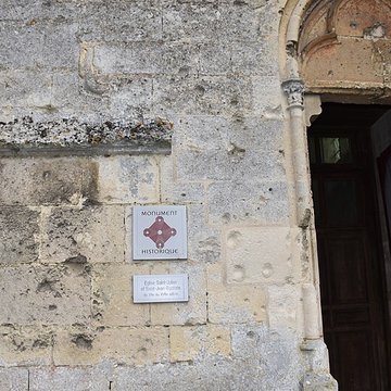 Église Saint-Julien de Royaucourt-et-Chailvet
