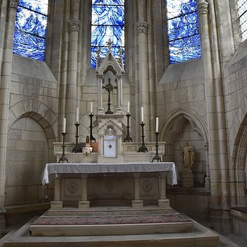 Église Saint-Julien de Royaucourt-et-Chailvet