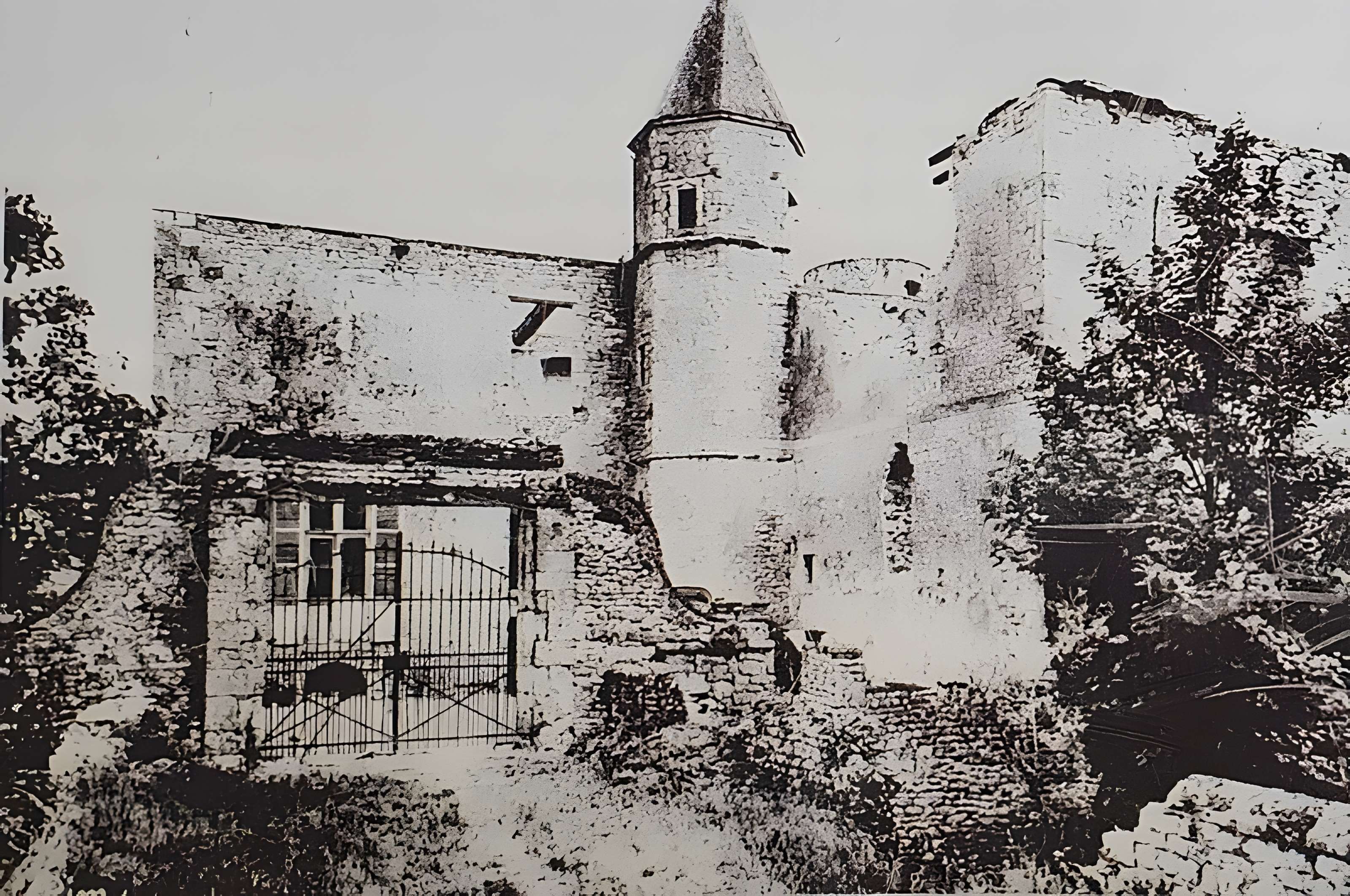 Château de Courcelles-le-Roi