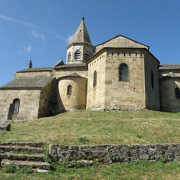 Église Saint-Julien de Saint-Julien-Chapteuil