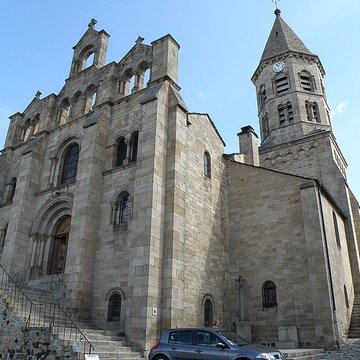 Église Saint-Julien de Saint-Julien-Chapteuil