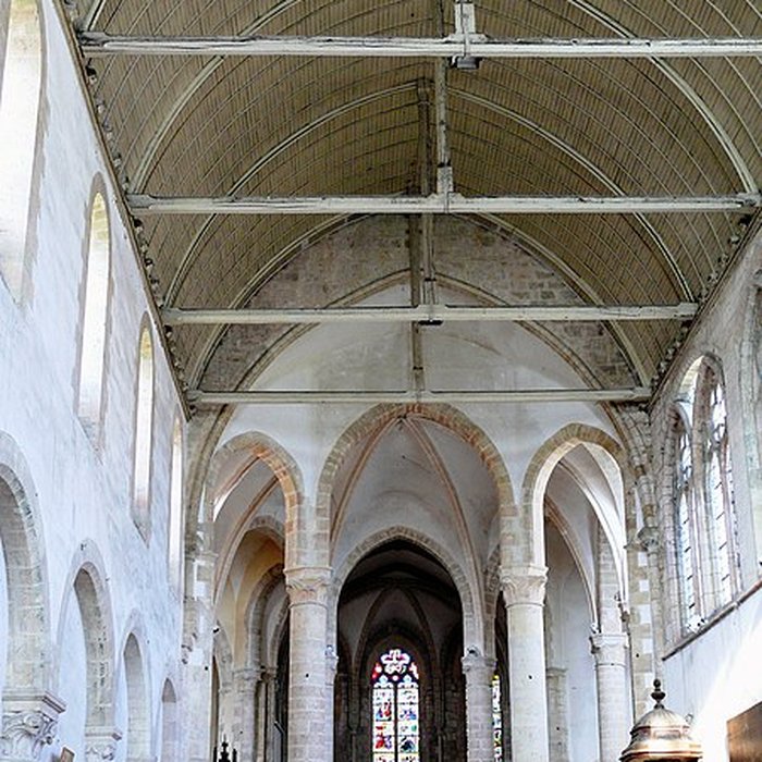 Photo de Eglise abbatiale Saint-Pierre