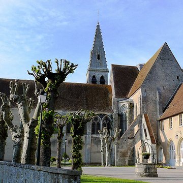 Eglise abbatiale Saint-Pierre