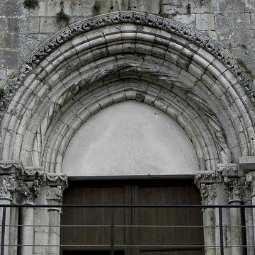 Eglise abbatiale Saint-Pierre