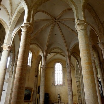 Eglise abbatiale Saint-Pierre