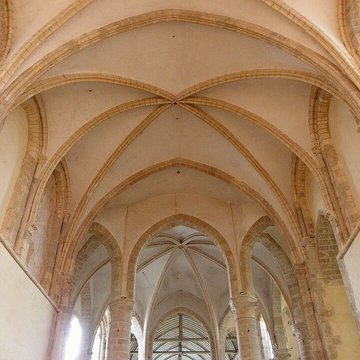 Eglise abbatiale Saint-Pierre