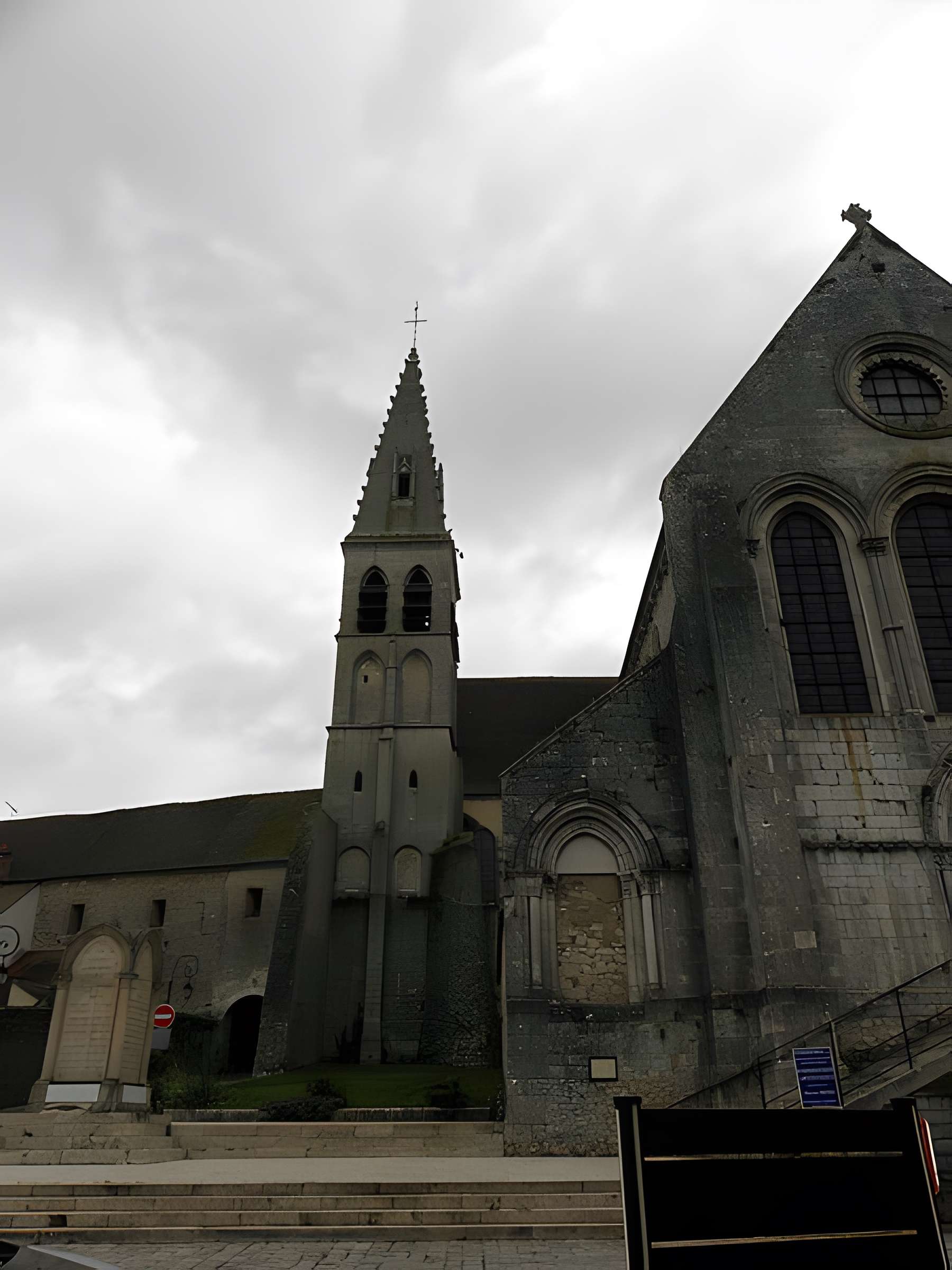 Eglise abbatiale Saint-Pierre