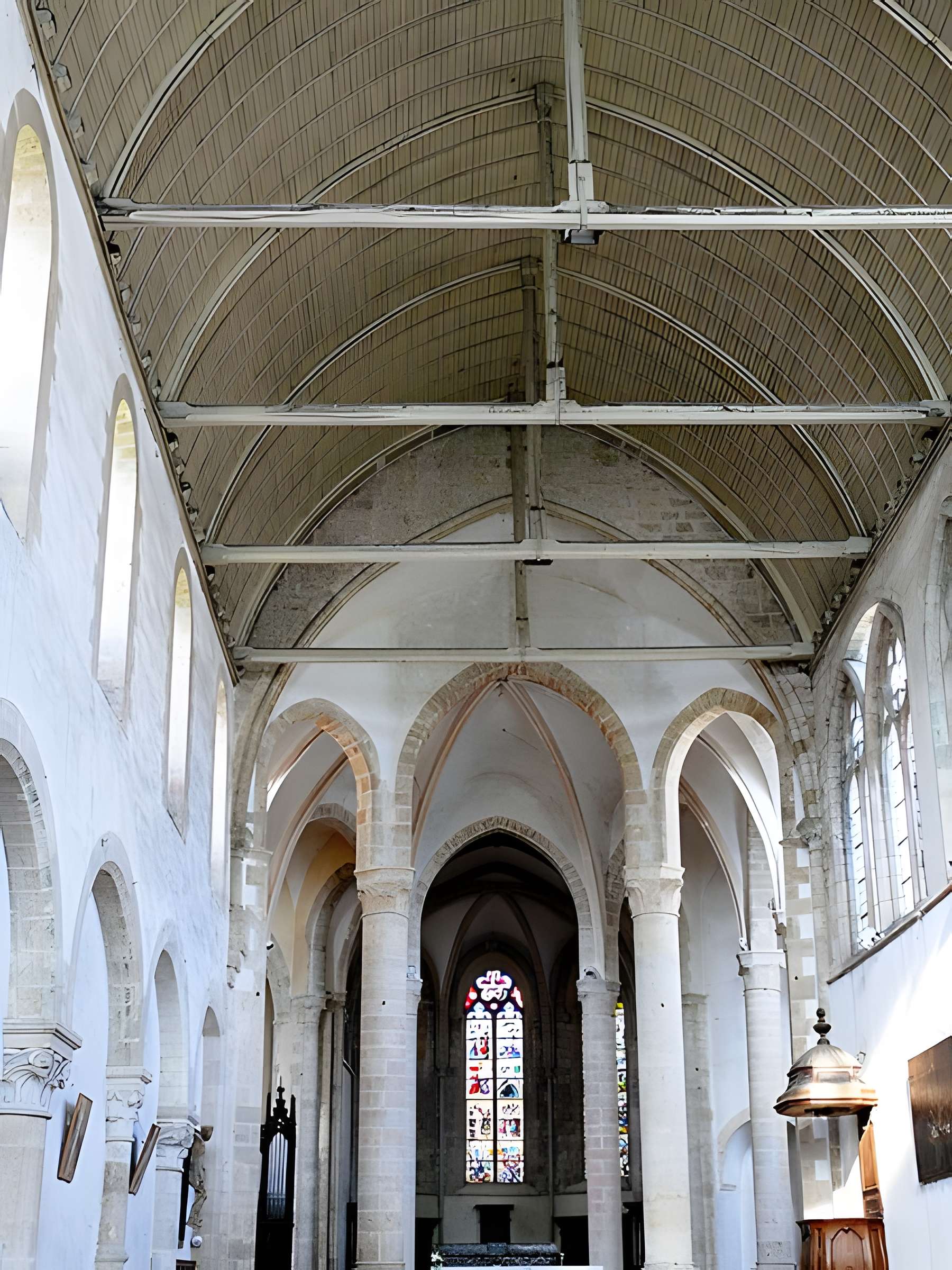 Eglise abbatiale Saint-Pierre