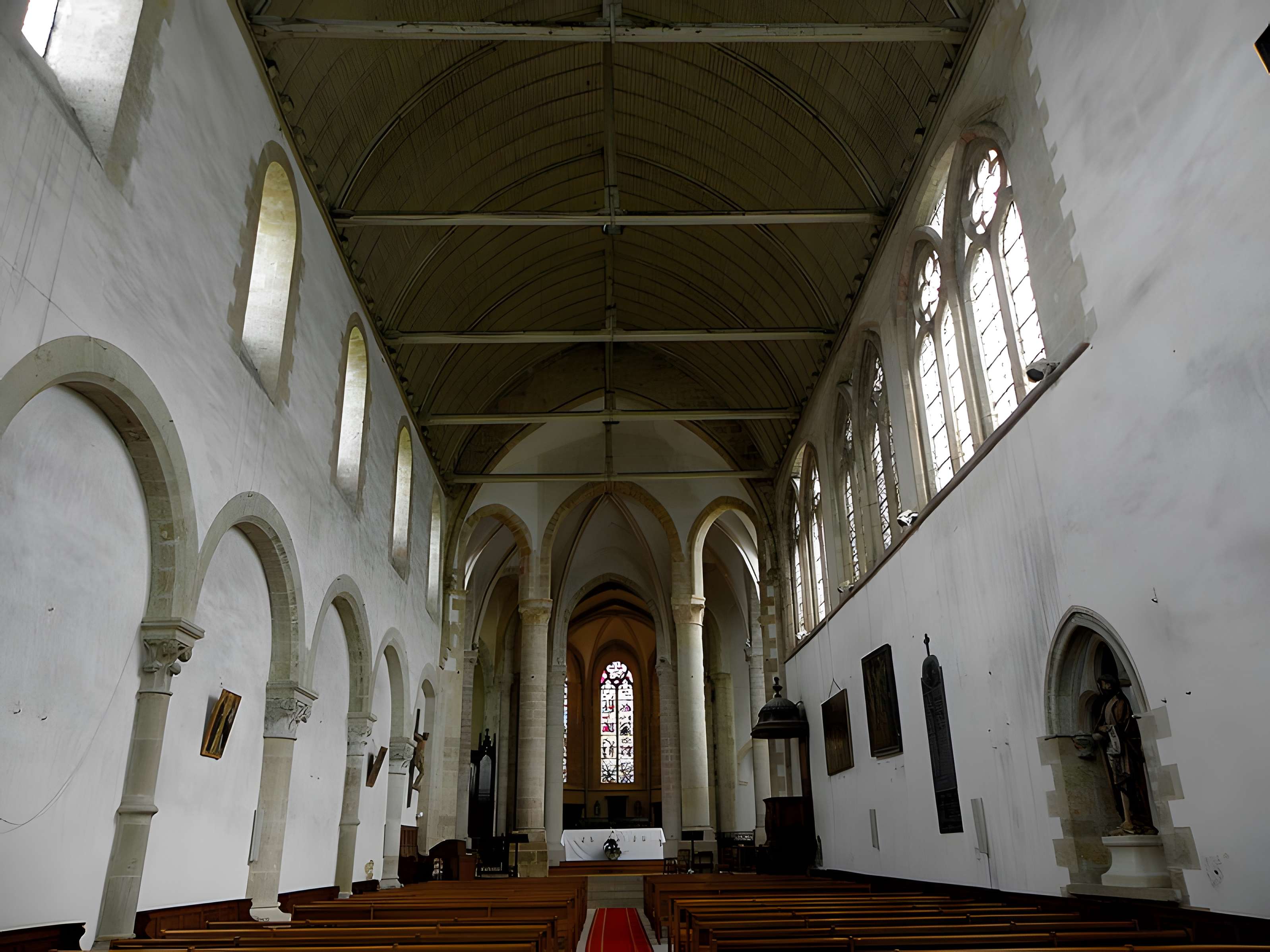 Eglise abbatiale Saint-Pierre