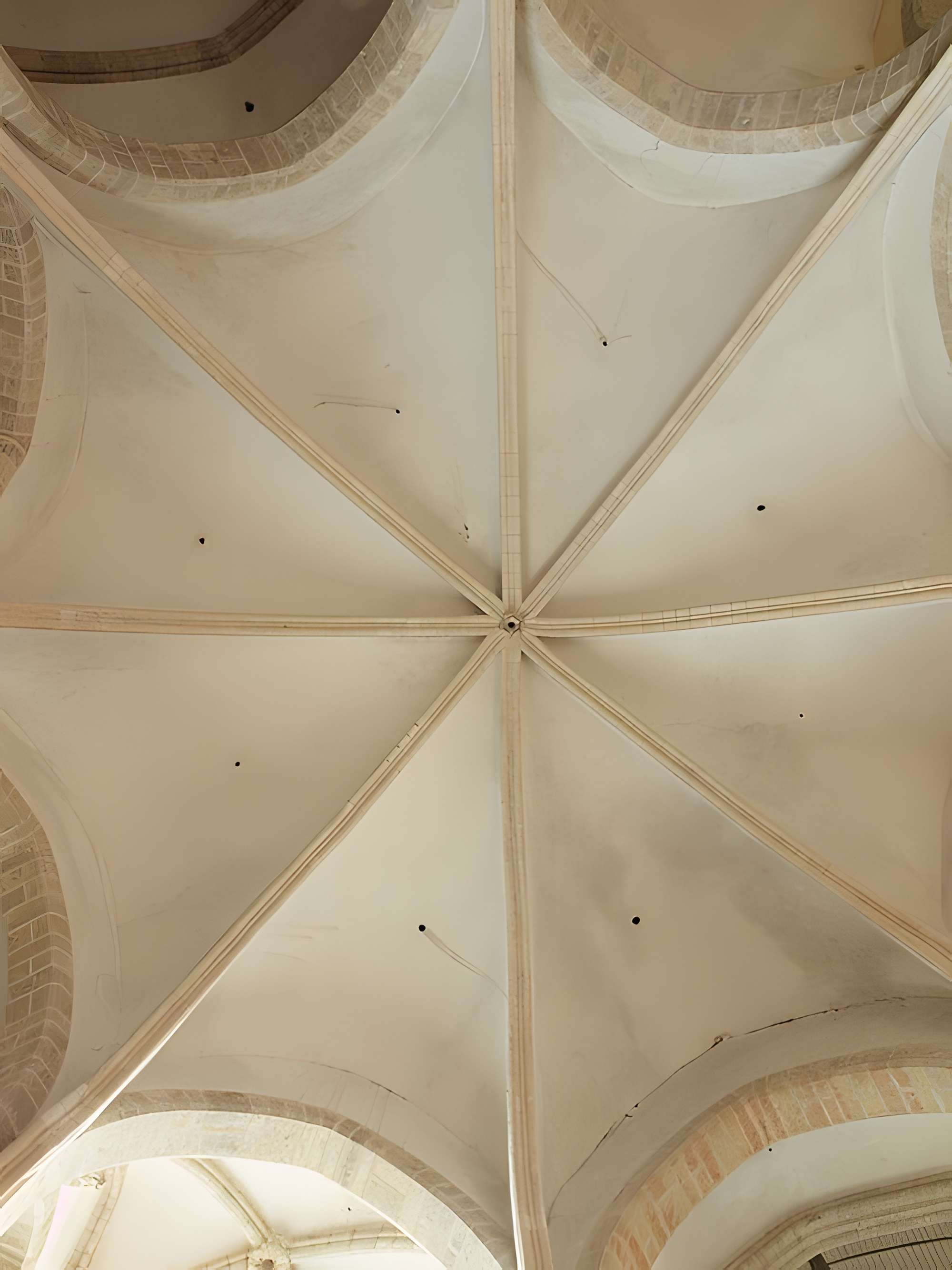 Eglise abbatiale Saint-Pierre