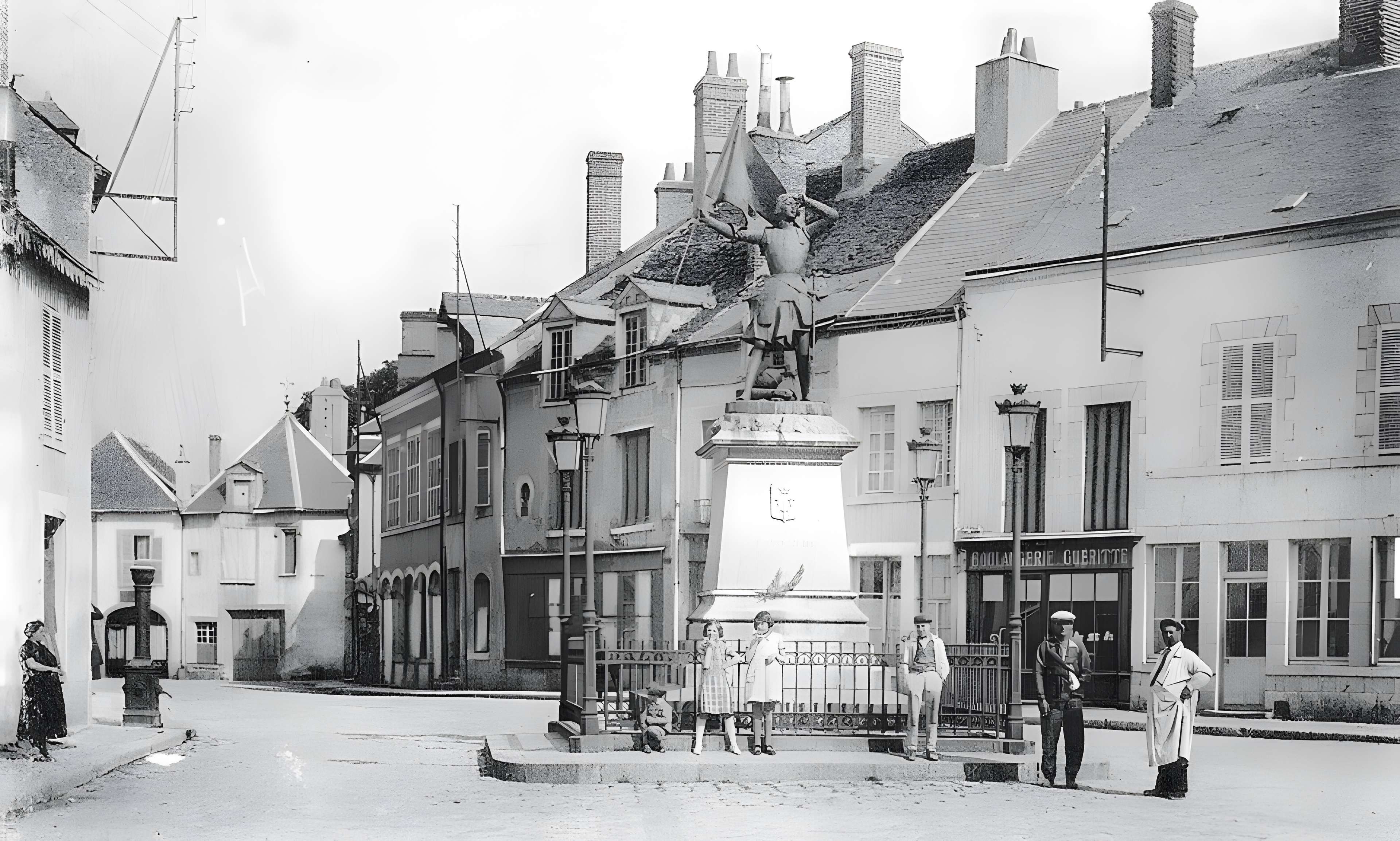 Monument à Jeanne d’Arc blessée à la bataille de Jargeau