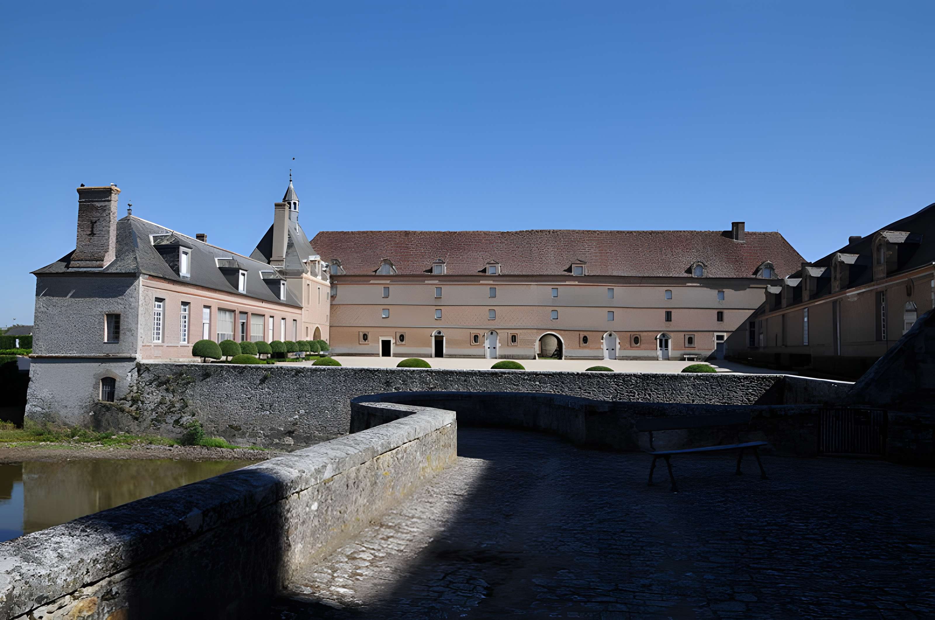 Château de la Bussière, actuellement musée de la Pêche