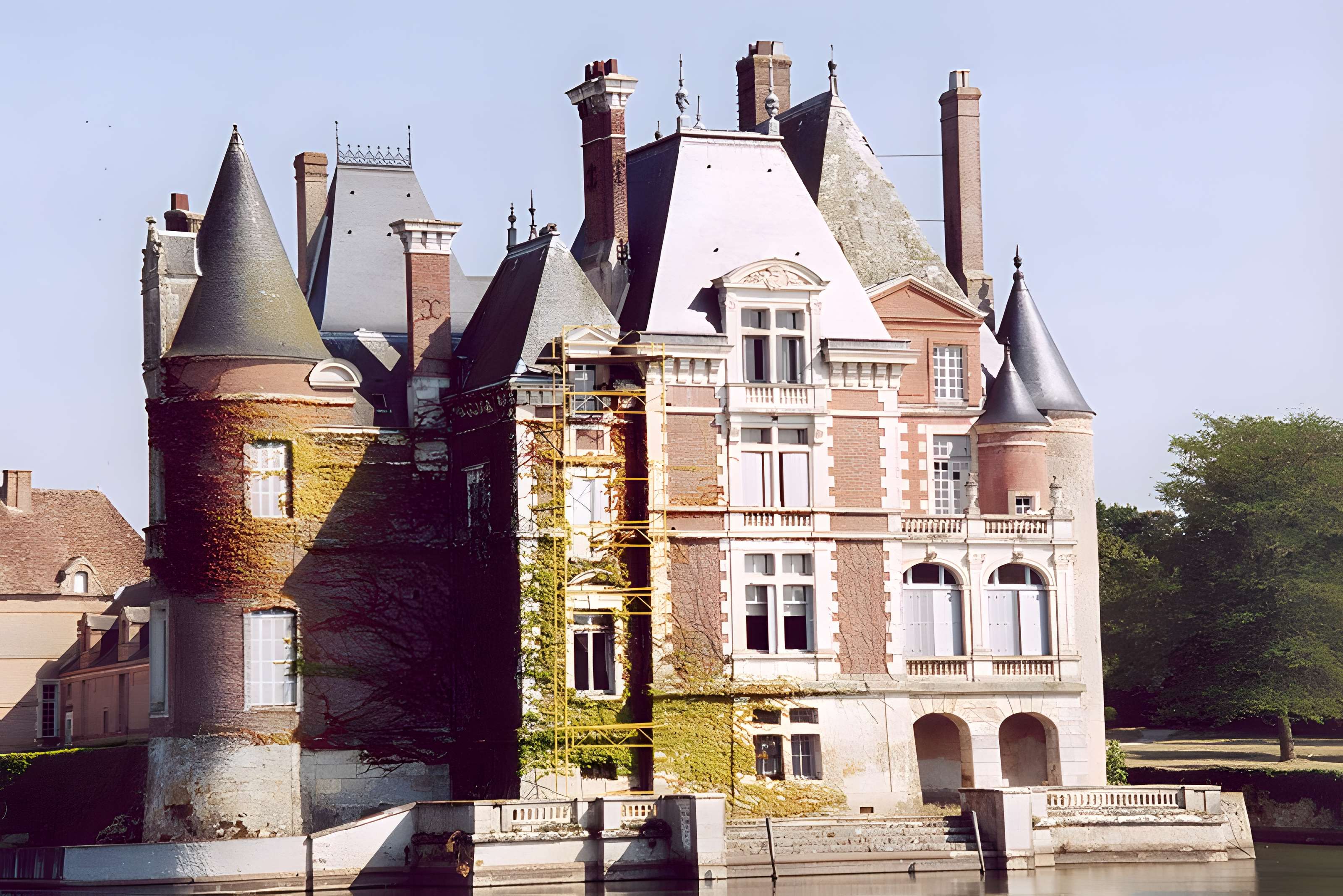 Château de la Bussière, actuellement musée de la Pêche