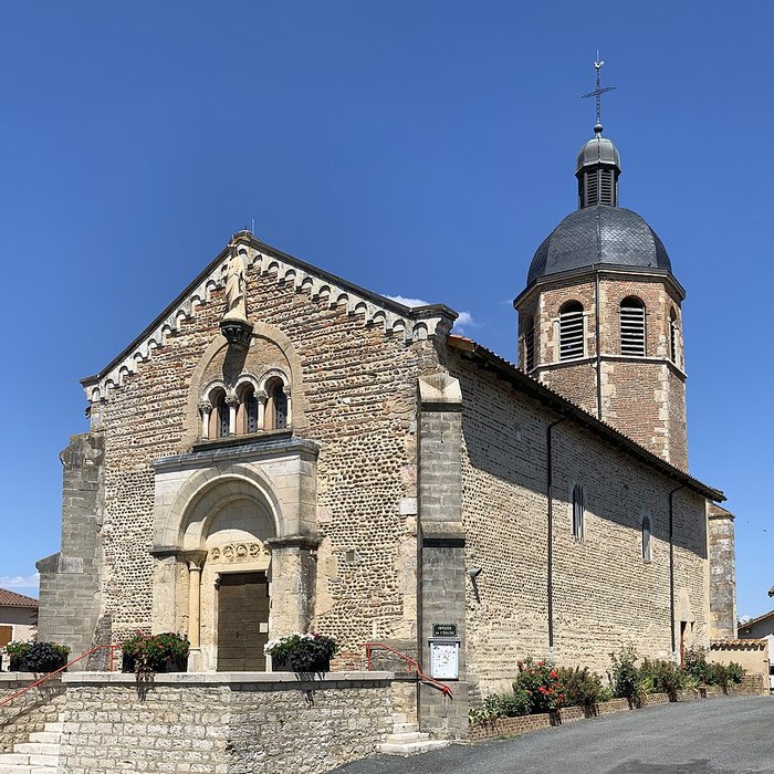 Photo de Église Saint-Julien de Saint-Julien-sur-Veyle