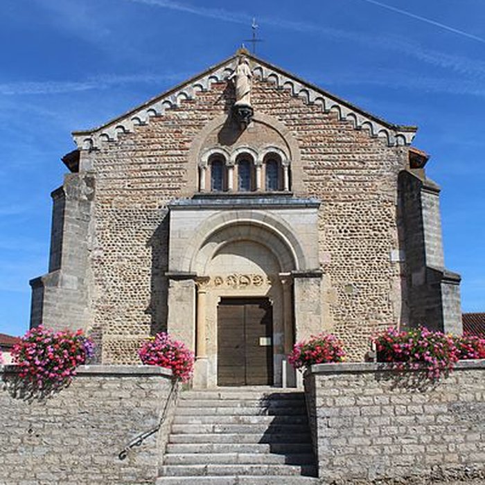Photo de Église Saint-Julien de Saint-Julien-sur-Veyle