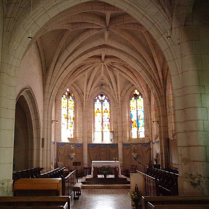 Photo de Église Saint-Julien de Thury