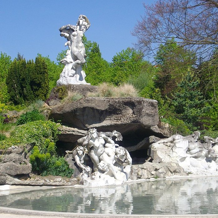 Photo de Fontaine monumentale dite « La Source humaine »