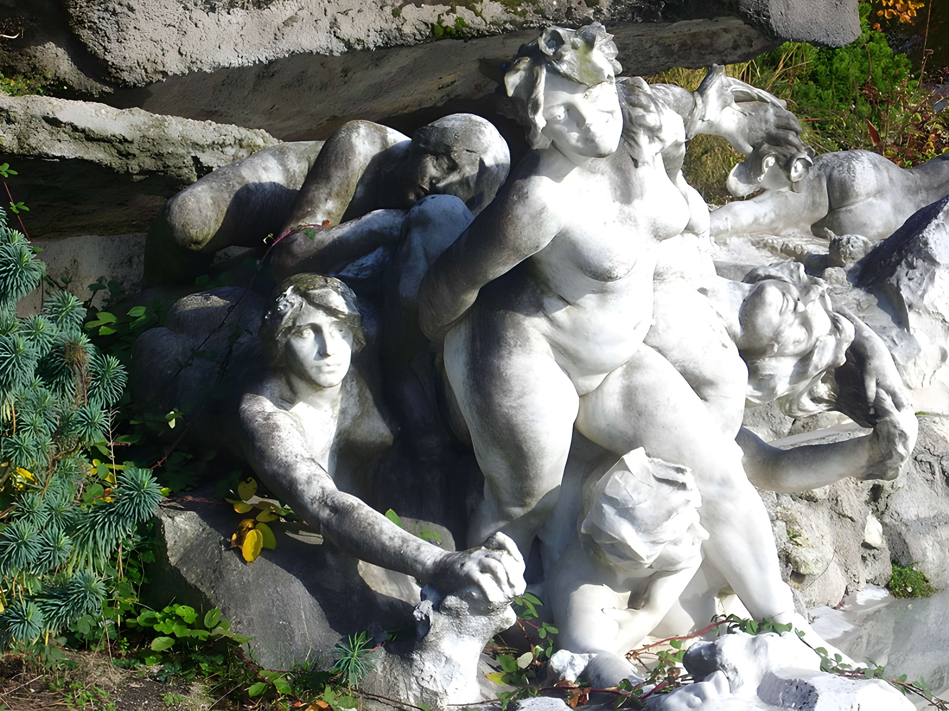 Fontaine monumentale dite « La Source humaine »