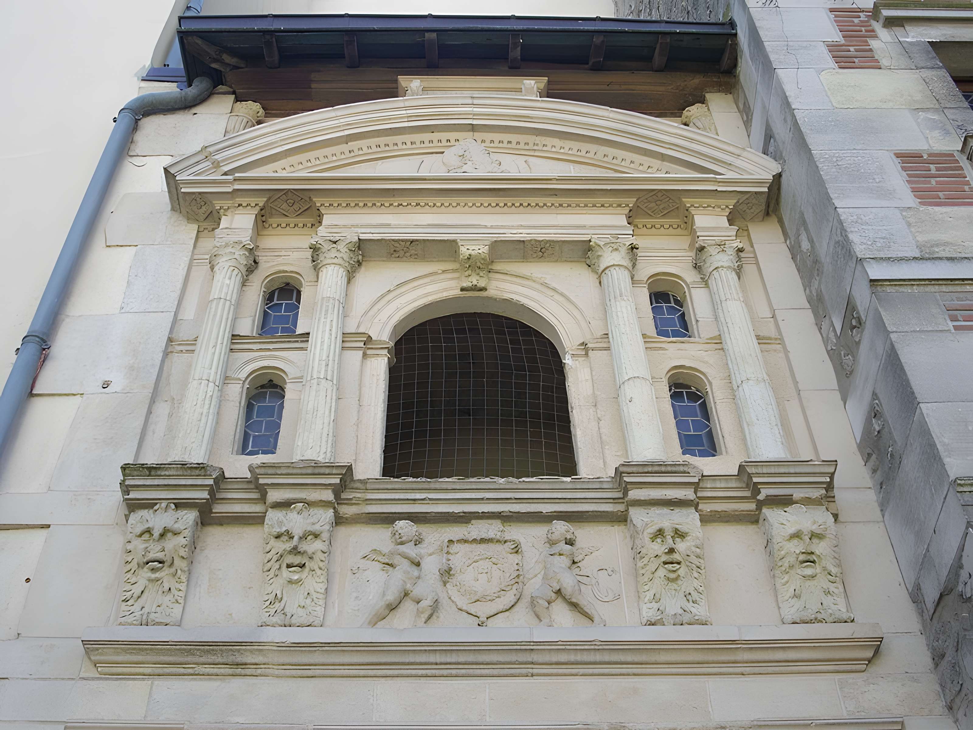 Immeuble, dit aussi Maison de la Paix