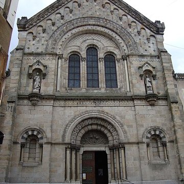 Église Saint-Laurent dAubenas