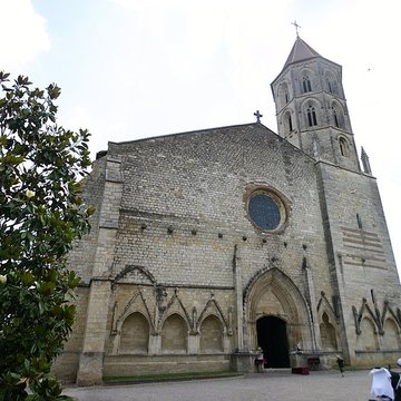 Église Saint-Laurent de Fleurance
