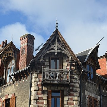 Maison à lucarnes de type compagnonnique