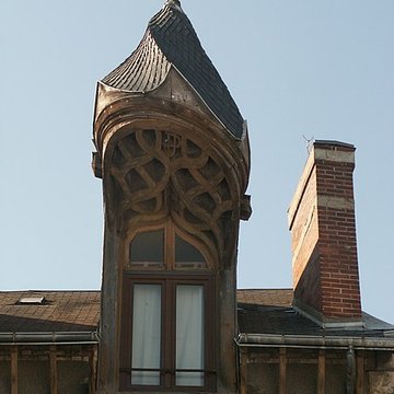 Maison à lucarnes de type compagnonnique