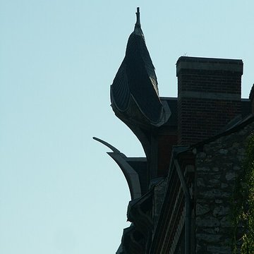 Maison à lucarnes de type compagnonnique