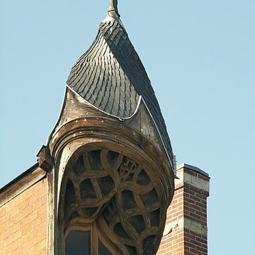 Maison à lucarnes de type compagnonnique