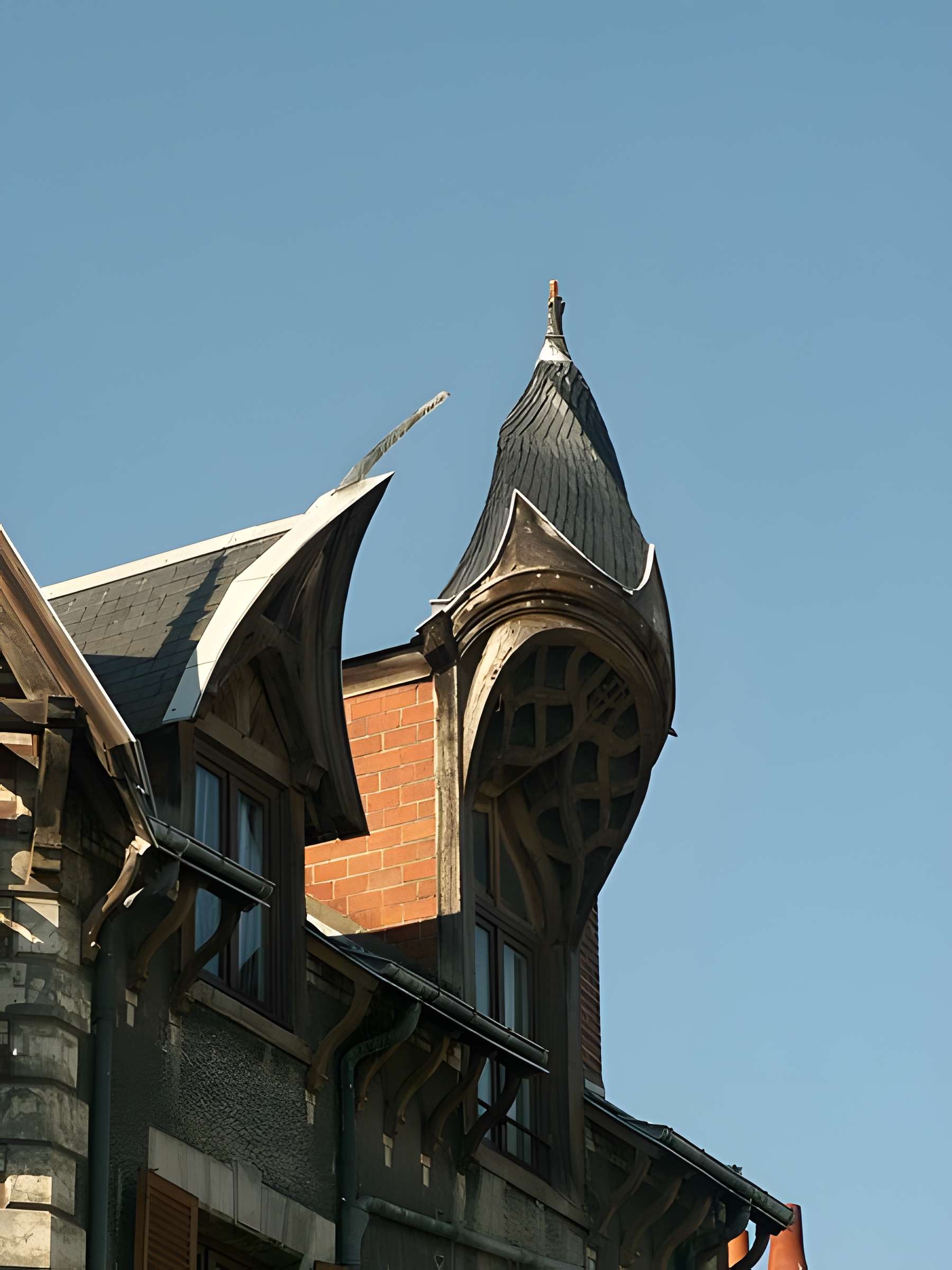 Maison à lucarnes de type compagnonnique